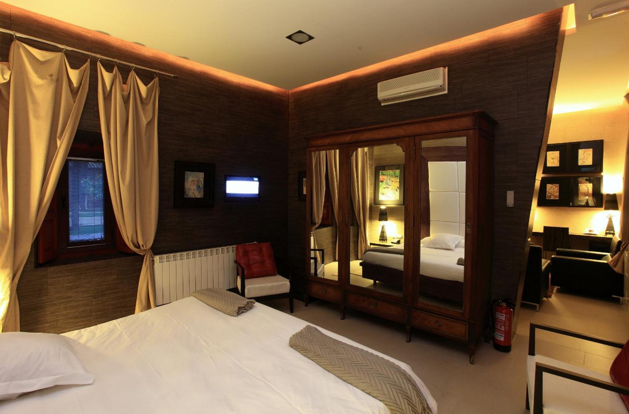 Hotel Boutique Palacio De La Serna Ballesteros De Calatrava Room photo